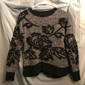 Salt & Pepper crewneck sweater